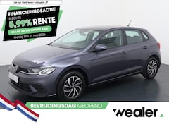 Volkswagen Polo - 1.0 TSI Life | 95 PK | Automaat | Parkeersensoren | Apple Carplay/Android Auto |