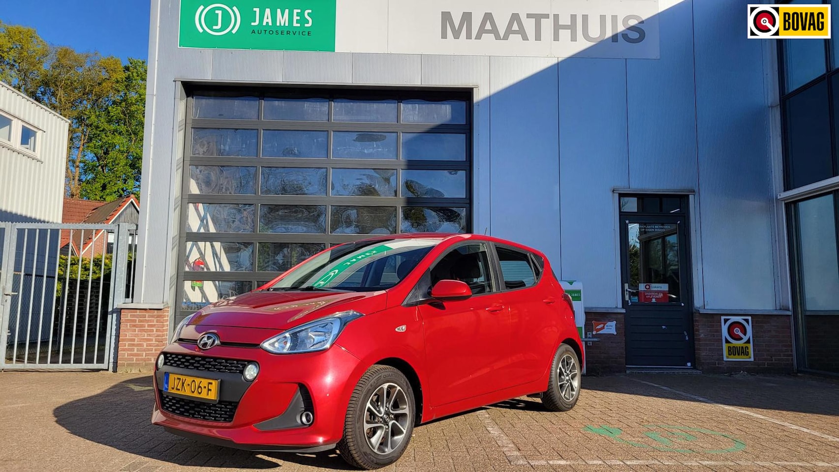 Hyundai i10 - 1.0i Comfort-Stoel en stuur verwarming-cruise controle - AutoWereld.nl