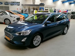 Ford Focus Wagon - 125pk Titanium Business (trekhaak)
