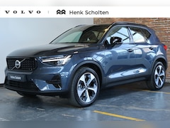 Volvo XC40 - B4 Plus Dark | Trekhaak Semi-elektrisch | Adaptieve Cruise Control | Pilot Assist | Verwar