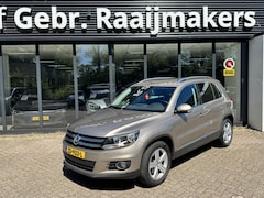 Volkswagen Tiguan - 1.4 TSI R-Line Edition*Navigatie*Stoelverwarming*EXPORT EX BPM