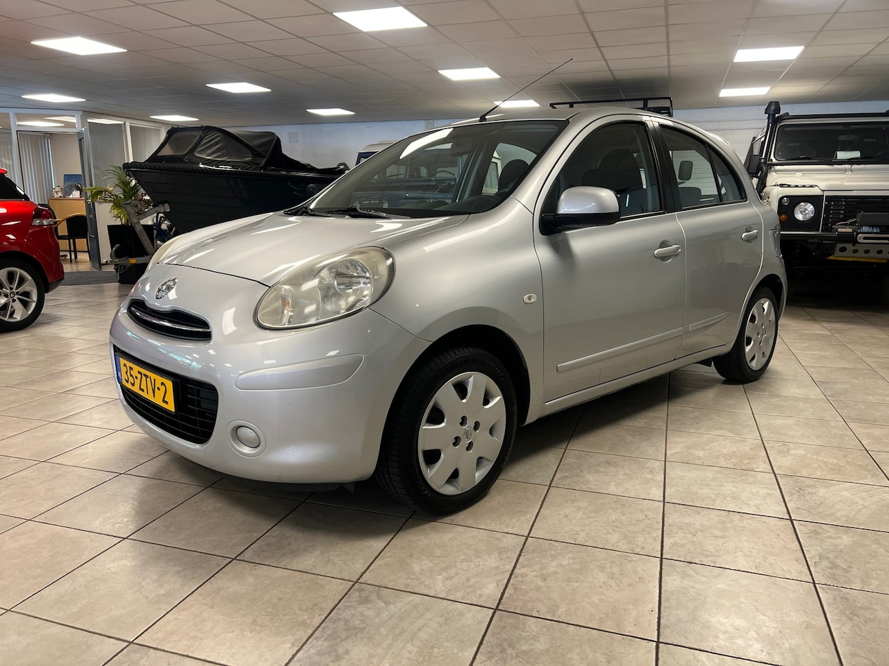 Nissan Micra - 1.2 DIG-S Acenta Airco, Trekhaak voor fietsendrager, Dealer onderhouden. - AutoWereld.nl