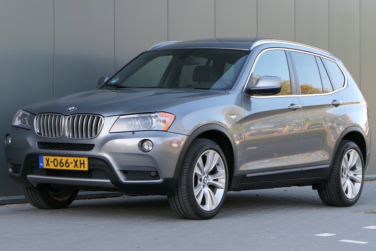 BMW X3 - XDrive28i High Executive Panorama Sportstoelen Leder 360camera - AutoWereld.nl