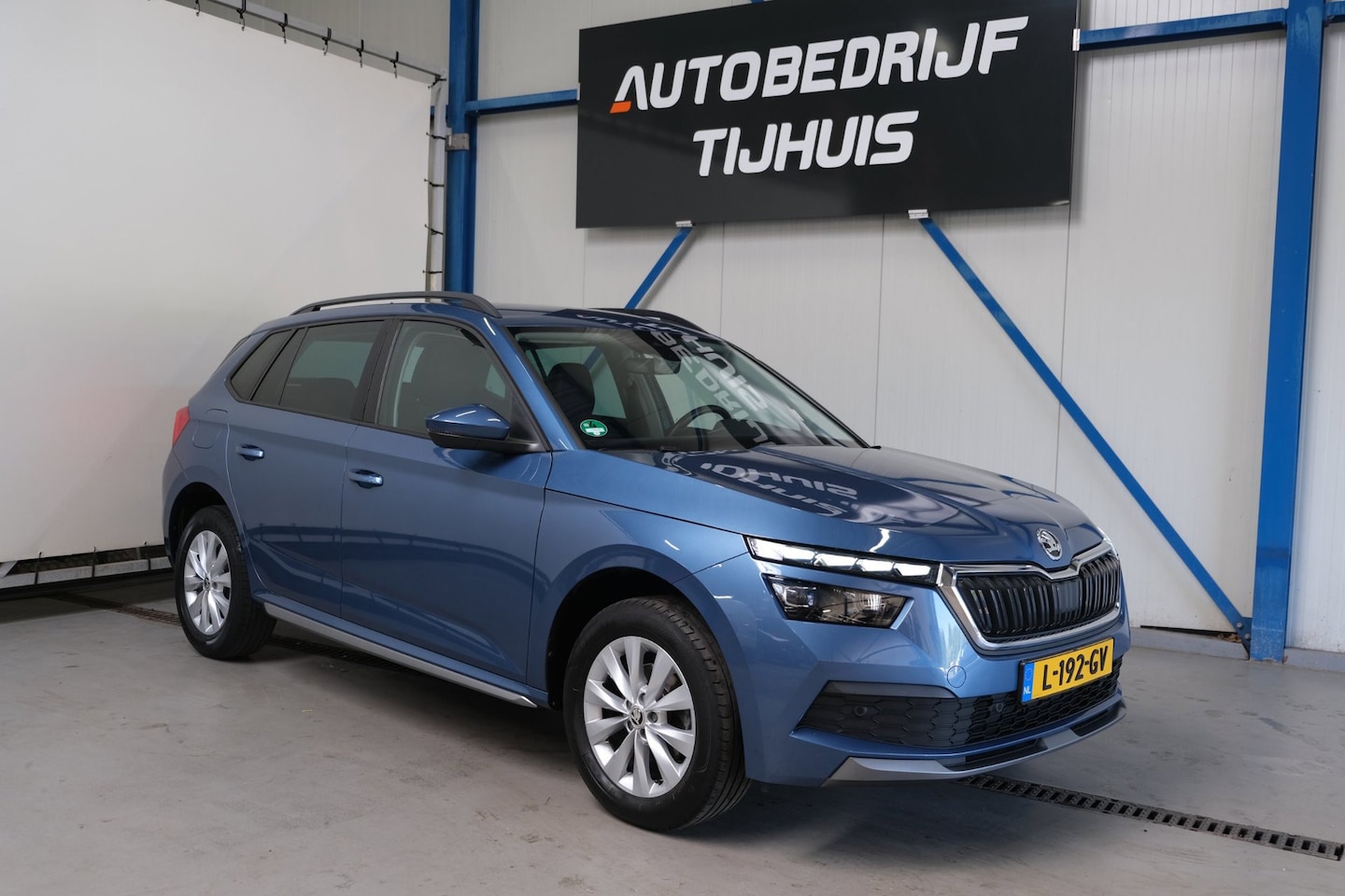 Skoda Kamiq - 1.0 TSI Business Edition Automaat - N.A.P. Airco, Cruise, Virtual Display, Camera, PDC, Tr - AutoWereld.nl