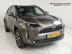 Toyota Yaris Cross - 1.5 Hybrid 115 First Edition Rijklaar + Fabrieksgarantie Henk Jongen Auto's in Helmond, al