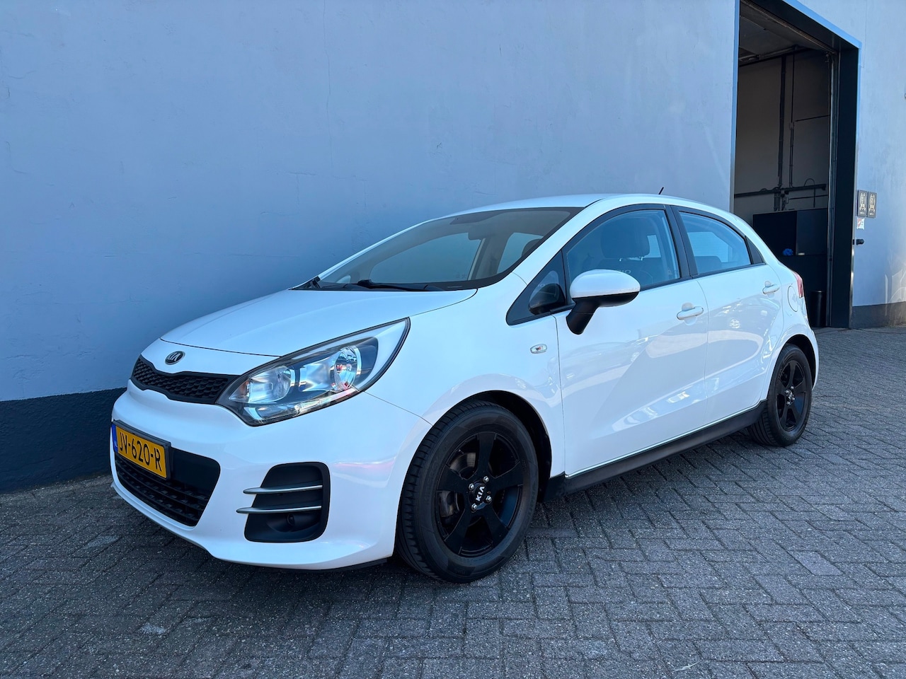 Kia Rio - 1.2 CVVT ComfortLine 5-Deurs - LMV - AutoWereld.nl