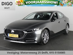 Mazda 3 - 3 2.0 e-SkyActiv-X M Hybrid 186 Comfort . STUUR & STOELVERWARMING . BOSE AUDIO . NAVIGATIE