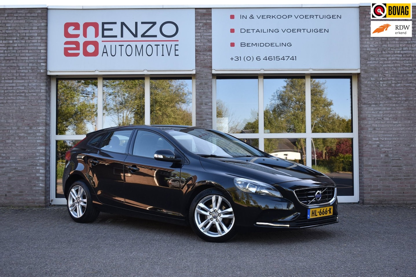 Volvo V40 - 2.0 D2 Momentum Business Airco Cruise Goed onderhoud - AutoWereld.nl