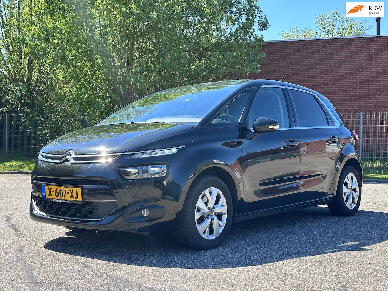 Citroën C4 Picasso - 1.2 PureTech Selection Achteruit camera*Navigatie*Dealer onderhouden*Cruise*Clima*LM velge - AutoWereld.nl