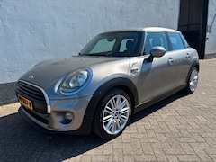 MINI One - 1.2 Salt Business - Navigatie