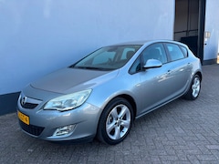 Opel Astra - 1.6 Edition Automaat - Volledig Onderhouden