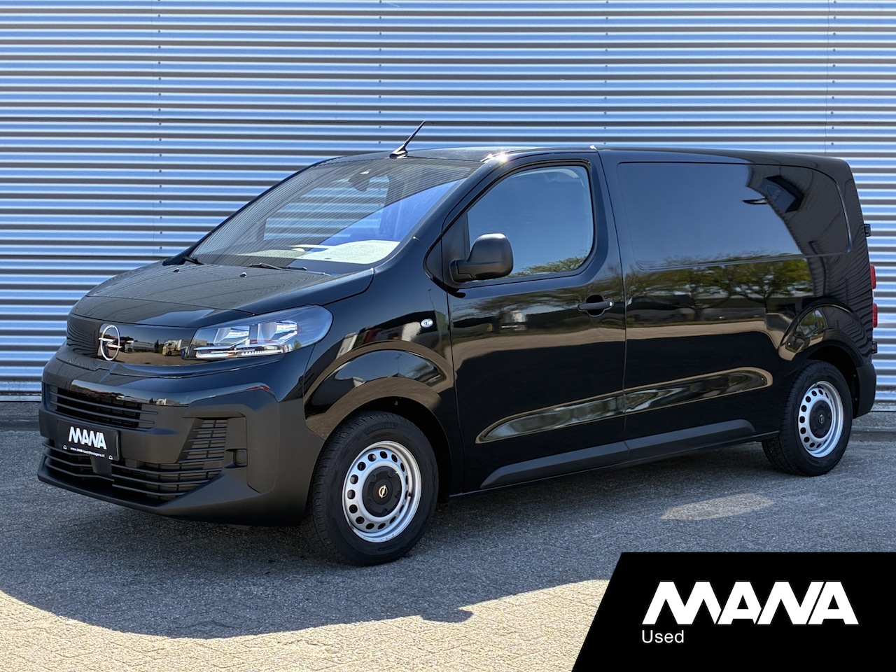 Opel Vivaro - 2.0 BlueHDi 145 S&S L2 Automaat 19dkm! Cruise Airco Sensoren - AutoWereld.nl