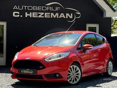 Ford Fiesta - 1.6 ST2 183PK 1e eigenaar DealerOH Recaro Navigatie LED LEDER AUX