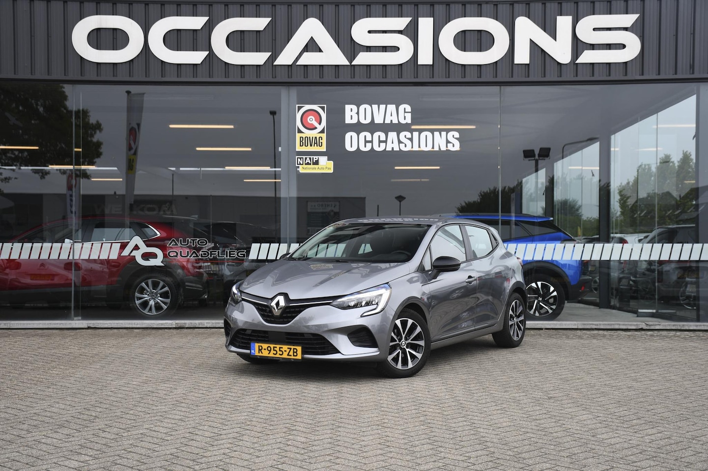 Renault Clio - 1.0 TCe 90 Equilibre APPLE CARPLAY/ CRUISE CONTROL - AutoWereld.nl