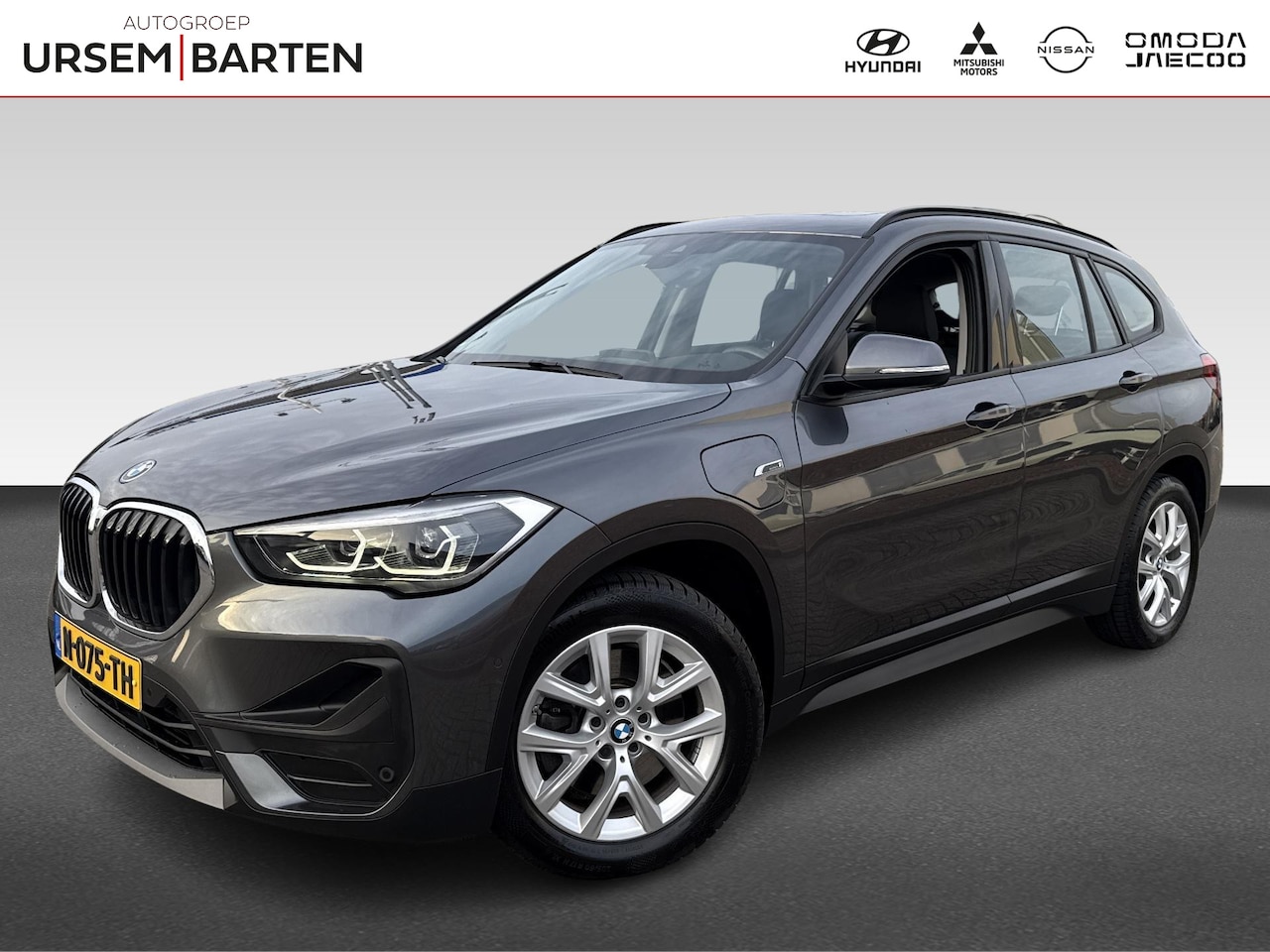 BMW X1 - xDrive25e Executive Pano | Stoelverwarming | - AutoWereld.nl