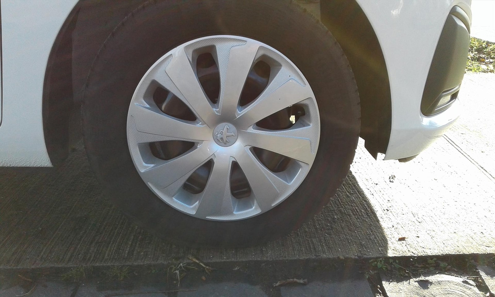 Peugeot 108 - 1.0 12V E-VTI 68PK 3DR