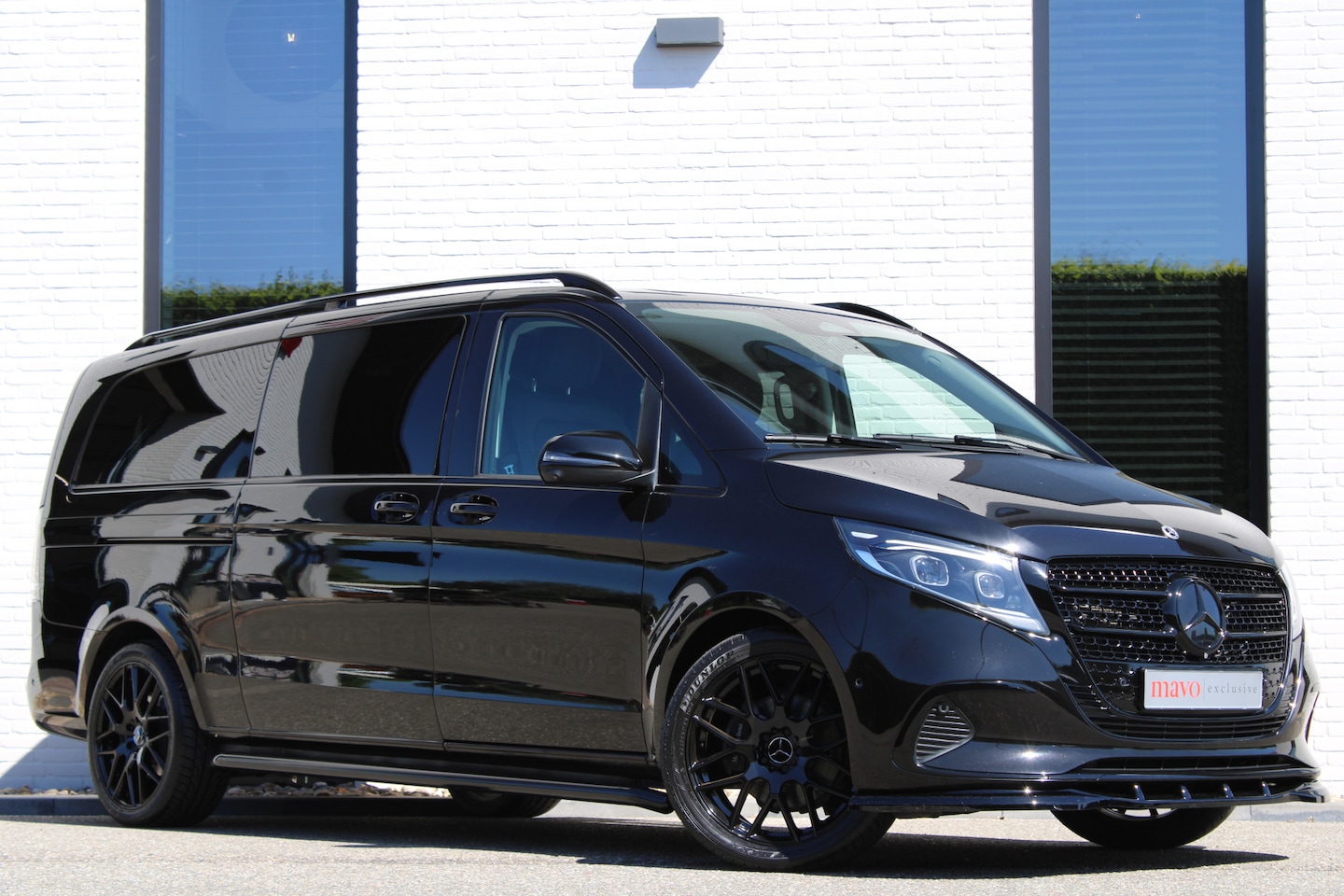 Mercedes-Benz V-klasse - 300d / XXL / 4-matic / DC / 2x Elec Schuifdeur / 360 Camera / Vol Opties / NIEUWSTAAT - AutoWereld.nl