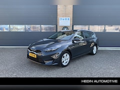 Kia Cee'd Sportswagon - Ceed 1.5 T-GDi DynamicLine Navigatie | Achteruitrijcamera | Cruise Control | Parkeersensor