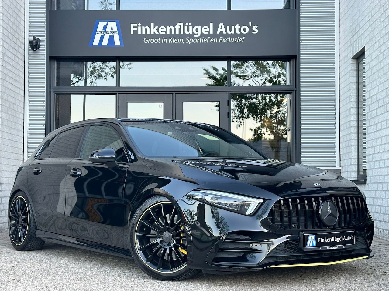 Mercedes-Benz A-klasse - A250 AMG F1 Edition 1|Burmester |Camera |Sfeer |Night | - AutoWereld.nl