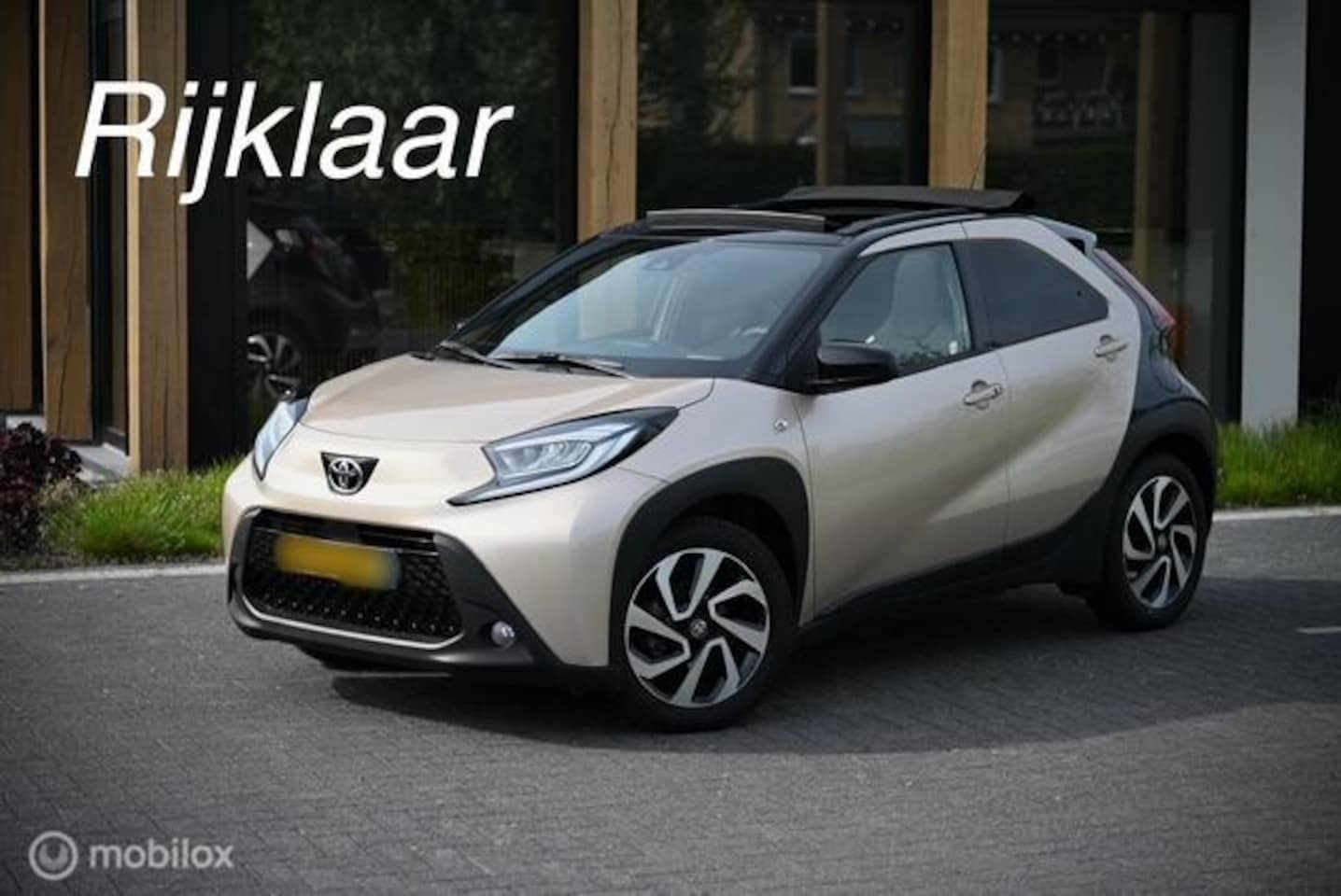 Toyota Aygo X - Envy | Open dak | Led | Automaat | Stoelv | - AutoWereld.nl