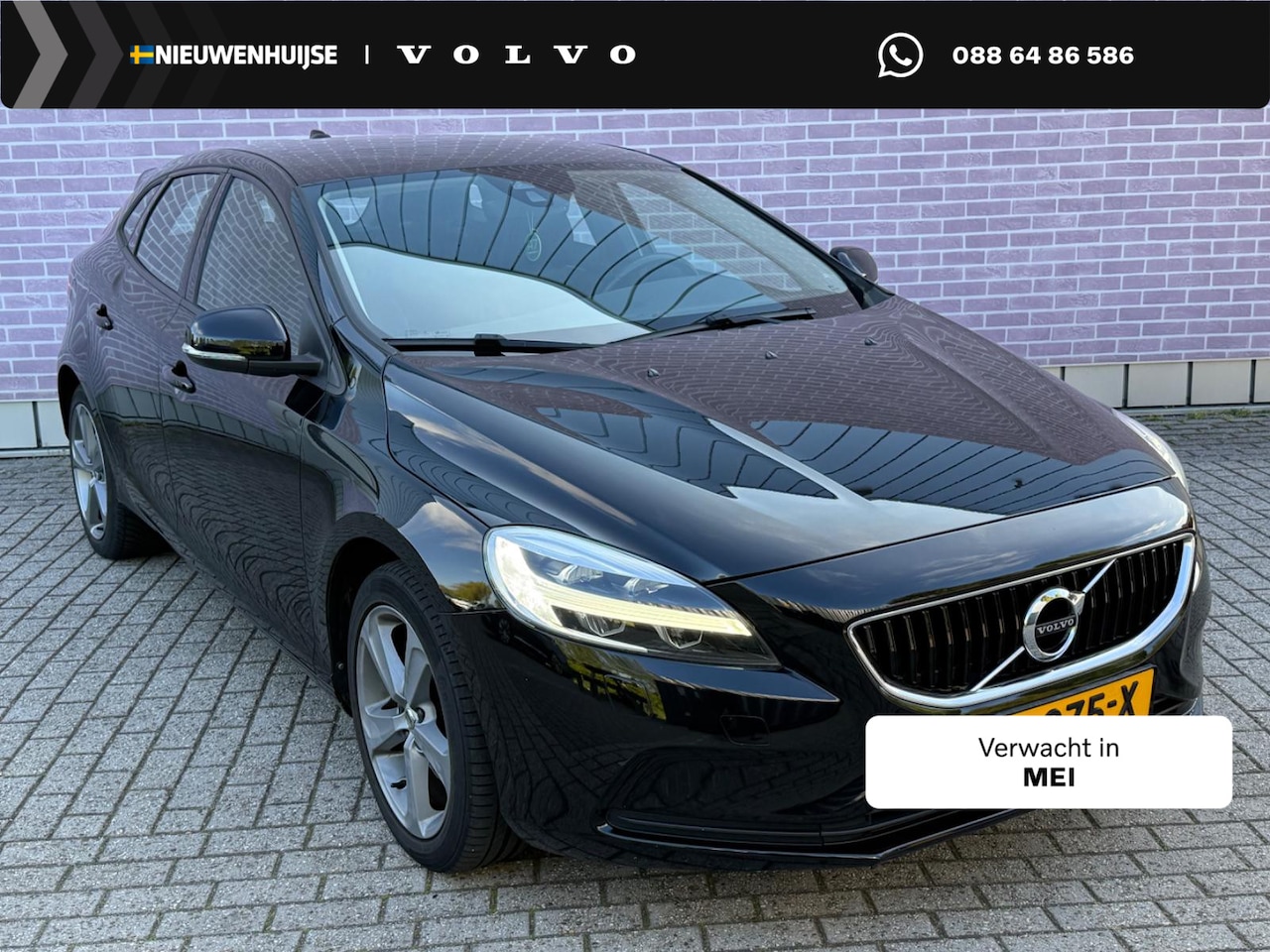 Volvo V40 - 2.0 T3 Nordic+ | Trekhaak | Navigatie | Stoelverwarming | LED Koplampen | Parkeersensoren - AutoWereld.nl