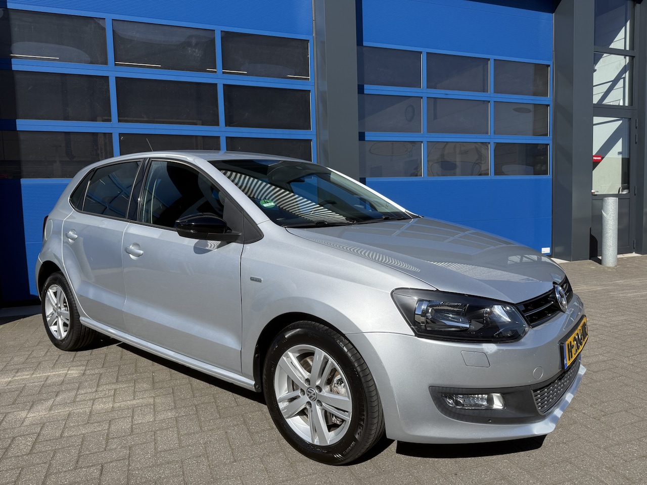 Volkswagen Polo - 1.2 TSI 105PK Automaat | Stoelverwarming | Cruise | Highline - AutoWereld.nl
