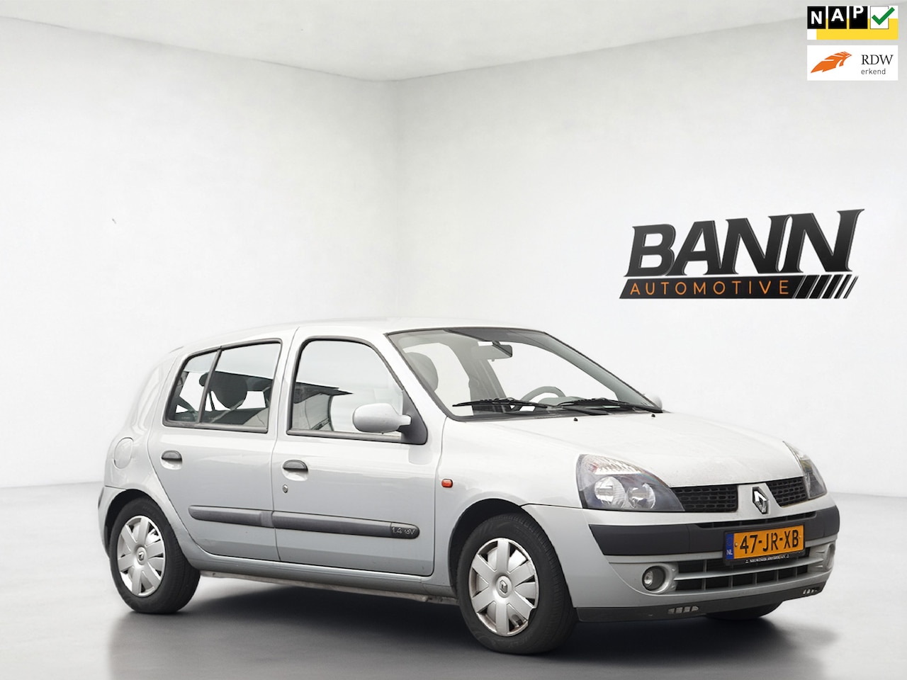Renault Clio - 1.4-16V Privilège|UNIEK| Vol automaat|Lage KM - AutoWereld.nl