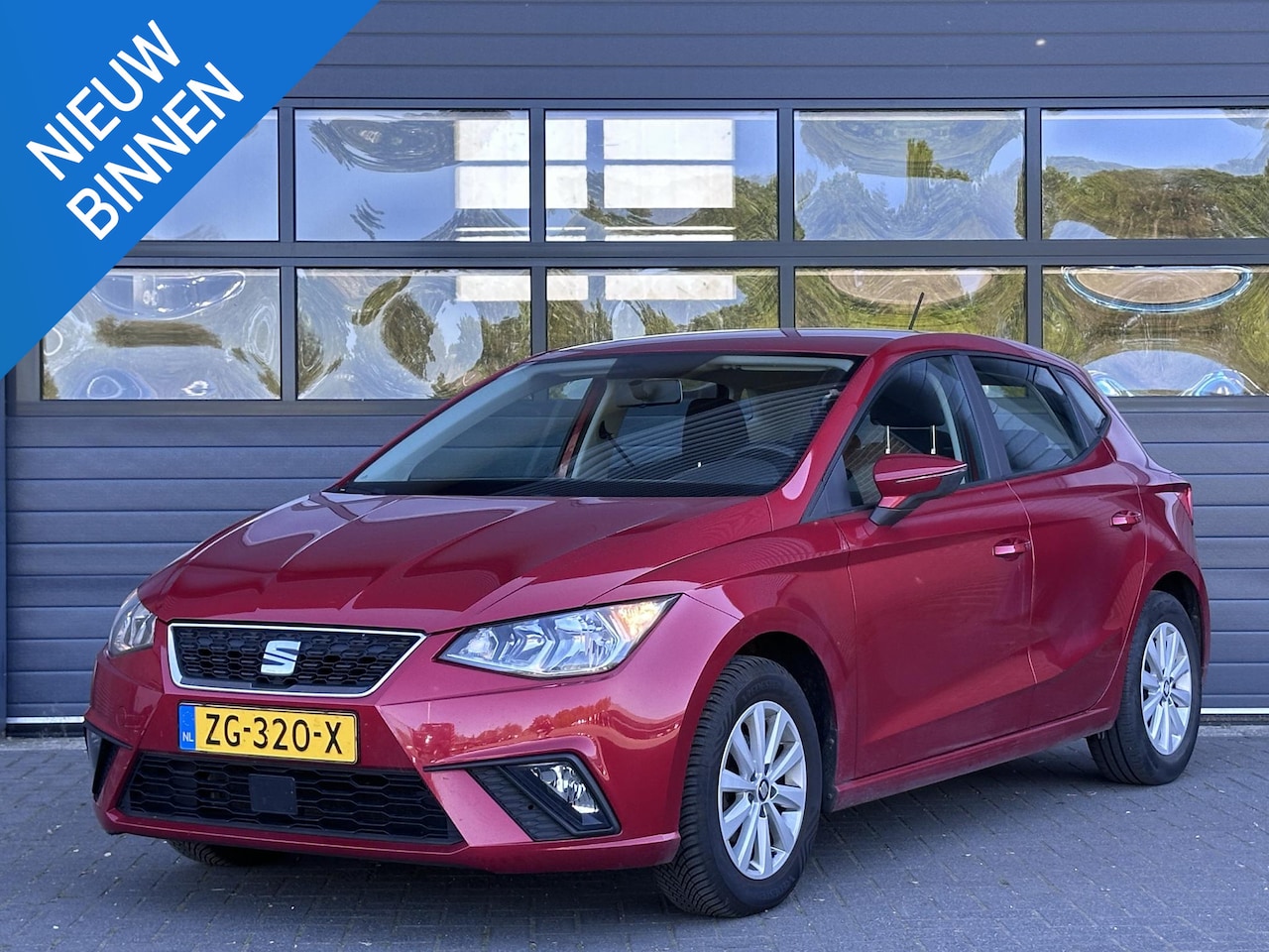 SEAT Ibiza - 1.0 MPI REFERENCE I 5-DEURS I APPLE/ANDROID I LICHT METALEN VELGEN I AIRCONDITIONING - AutoWereld.nl