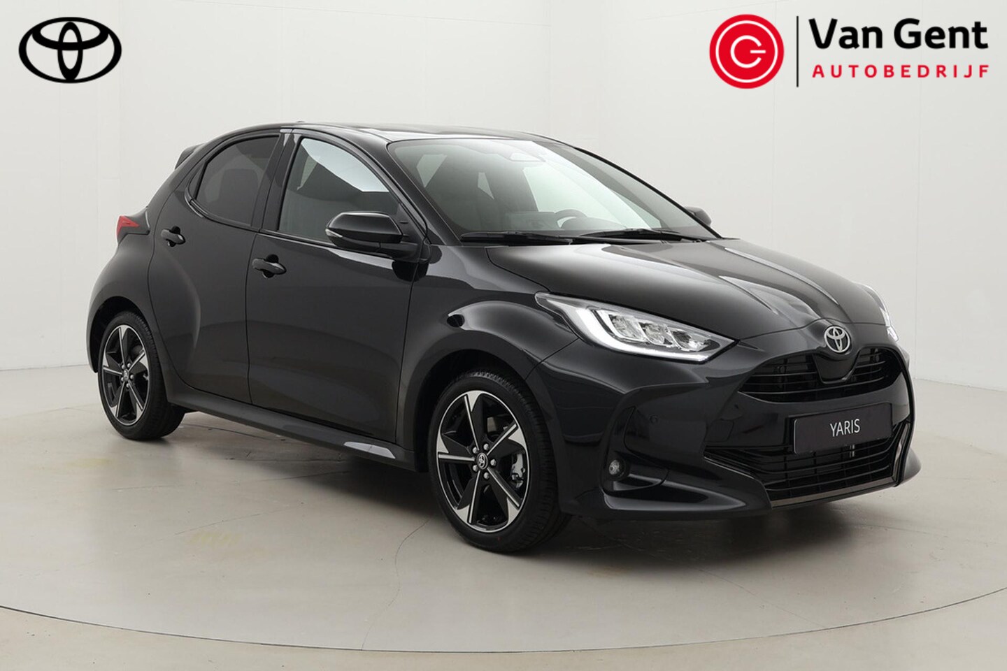 Toyota Yaris - 1.5 Hybrid 130 Executive | €3.000,- Korting | Dodehoek detectie | Stoel-/stuurverwarming | - AutoWereld.nl
