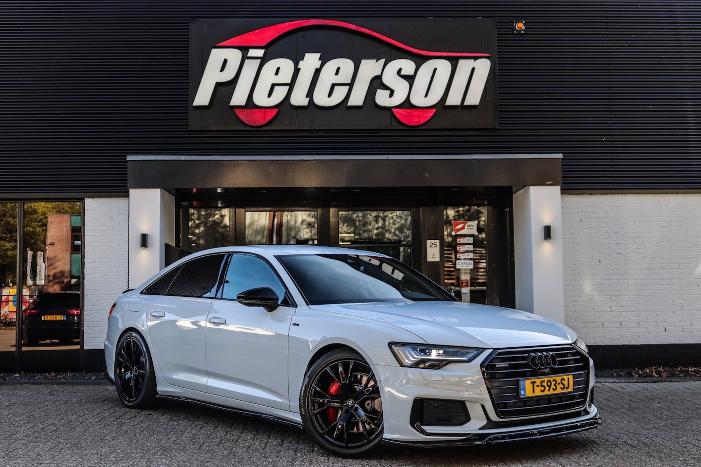 Audi A6 Limousine - 55 TFSI e Quattro Competition S-Line BTW - AutoWereld.nl