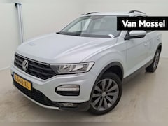 Volkswagen T-Roc - 1.0 TSI Style | 116 PK | | Apple Carplay / Android Auto | Navigatie | Parkeersensoren Voor