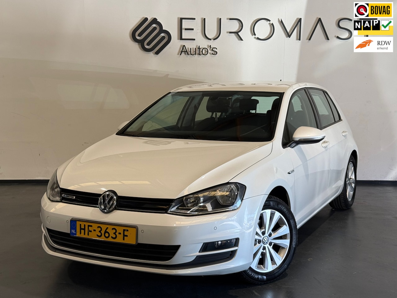 Volkswagen Golf - 1.0 TSI Business Edition Connected Automaat Navi Airco Camera Pdc Nieuwe Apk - AutoWereld.nl