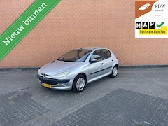 Peugeot 206 - 1.6-16V Gentry 196DKM | NAP | APK | AIRCO