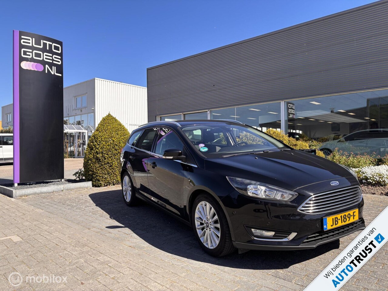 Ford Focus Wagon - 1.0 Titanium 1.0 Titanium - AutoWereld.nl