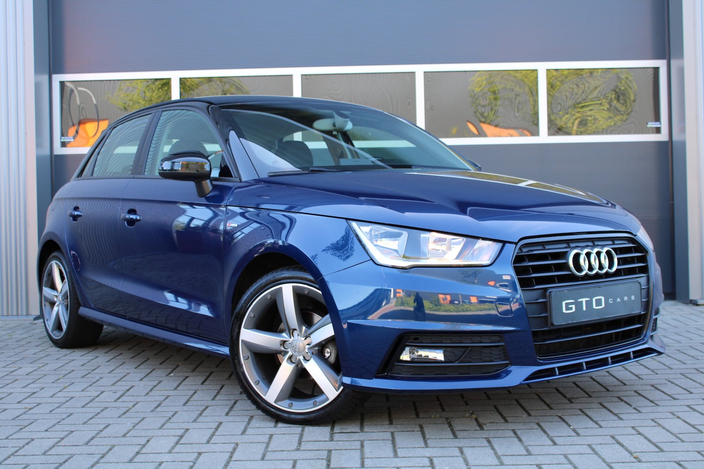 Audi A1 Sportback - 1.0 TFSI Advance Sport | Navi 2025 | S-Line | Automaat | Cruise Control - AutoWereld.nl