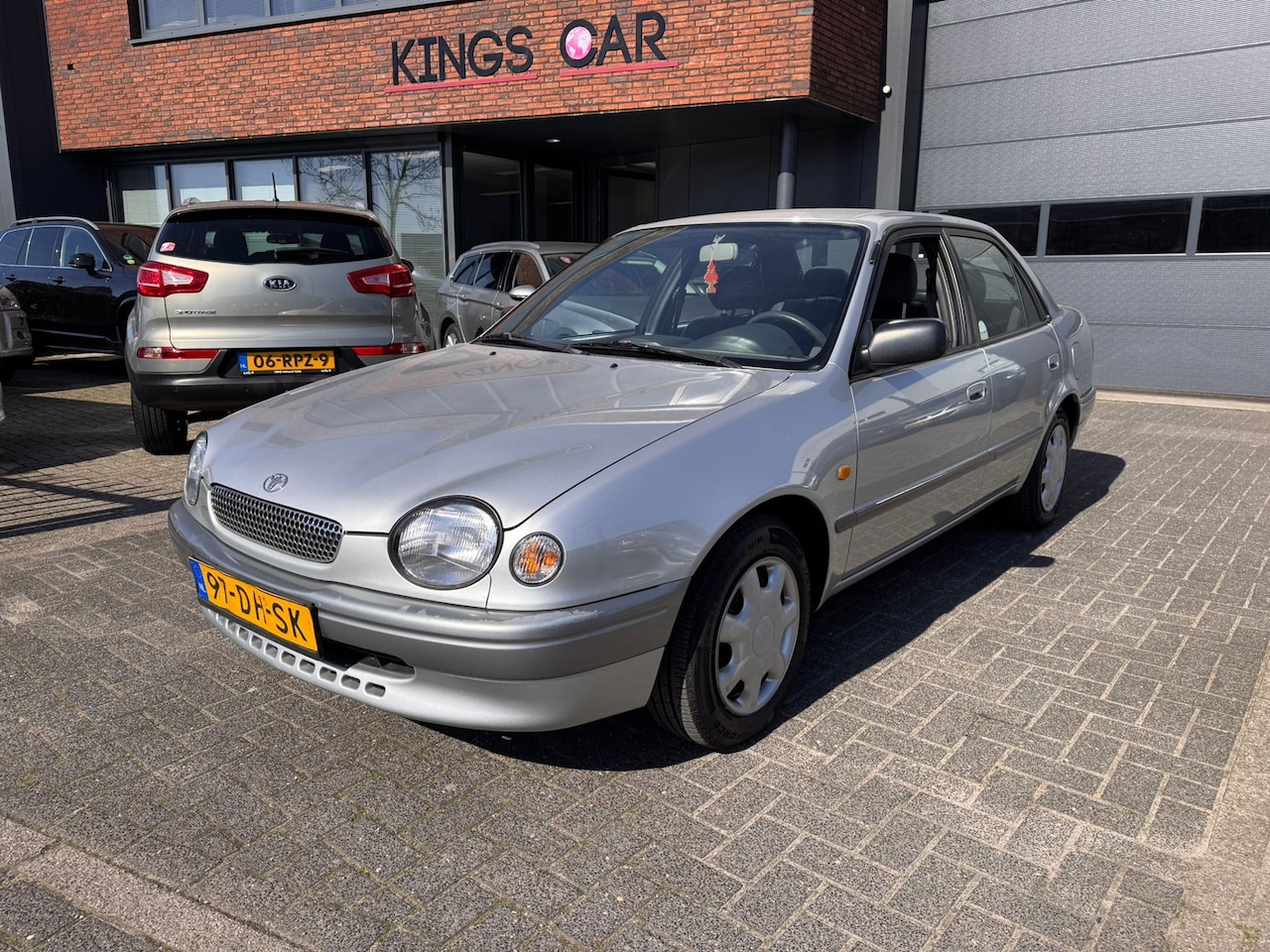 Toyota Corolla - 1.3-16V Terra AUTOMAAT SEDAN ORIG NL NAP NETTE WAGEN - AutoWereld.nl