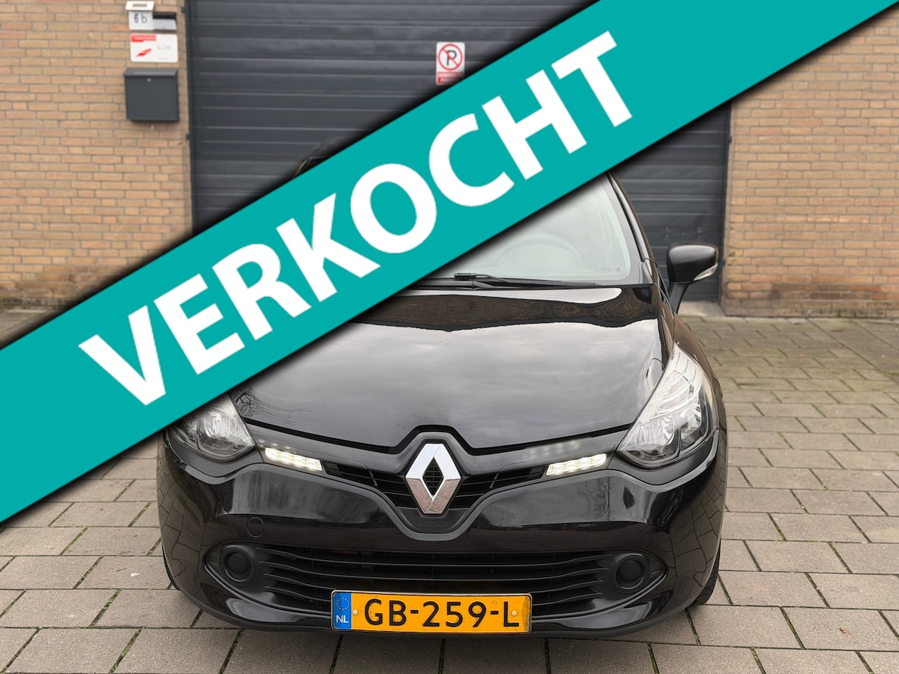Renault Clio - 0.9 TCe Authentique Airco APK Cruise - AutoWereld.nl