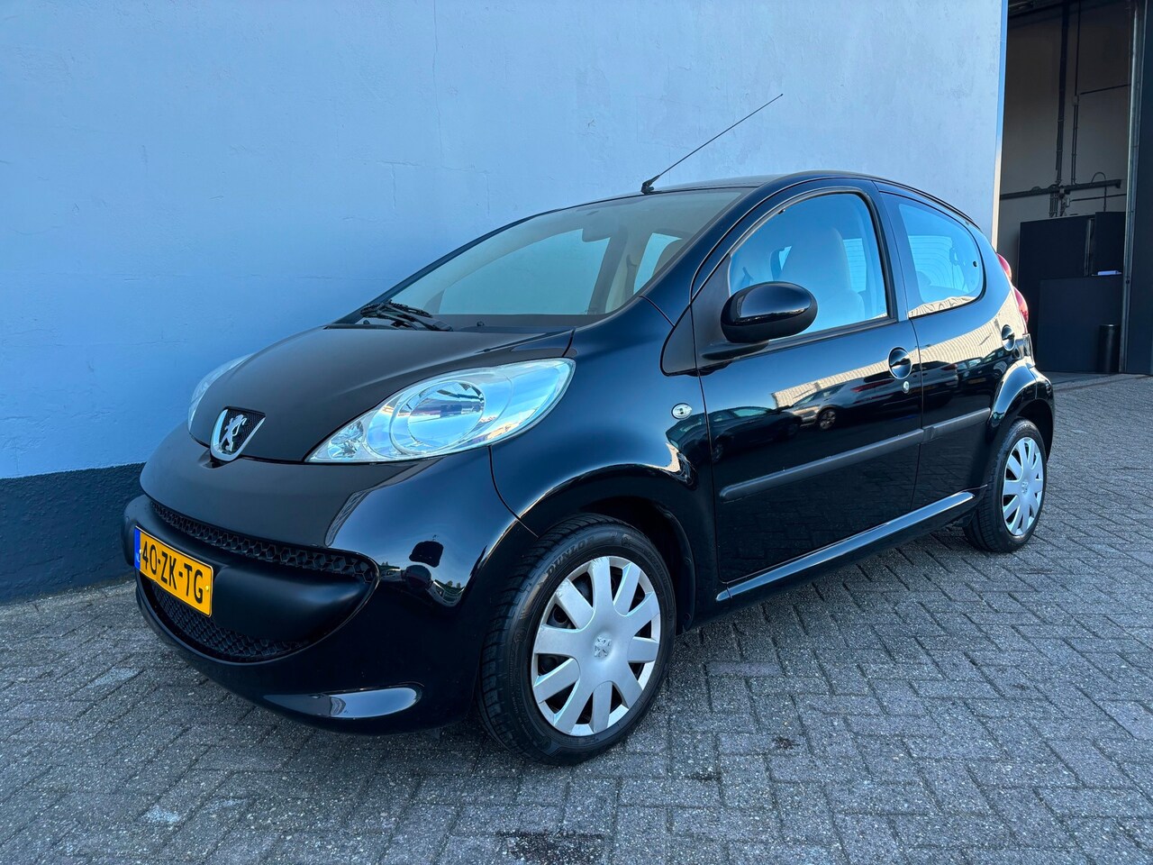 Peugeot 107 - 1.0-12V XS Automaat - Carplay - Airco - AutoWereld.nl