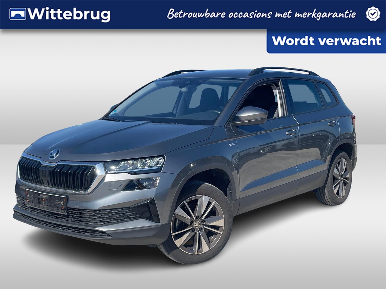 Skoda Karoq - 1.5 TSI 150PK Ambition Tour / Zwenkbare Trekhaak / Digitale Cockpit / Stuur + Stoelverwarm - AutoWereld.nl