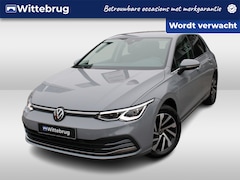 Volkswagen Golf - 1.4 eHybrid 150kw / 204pk Style DSG Automaat Panoramadak / Memorystoel / IQ LED verlichtin