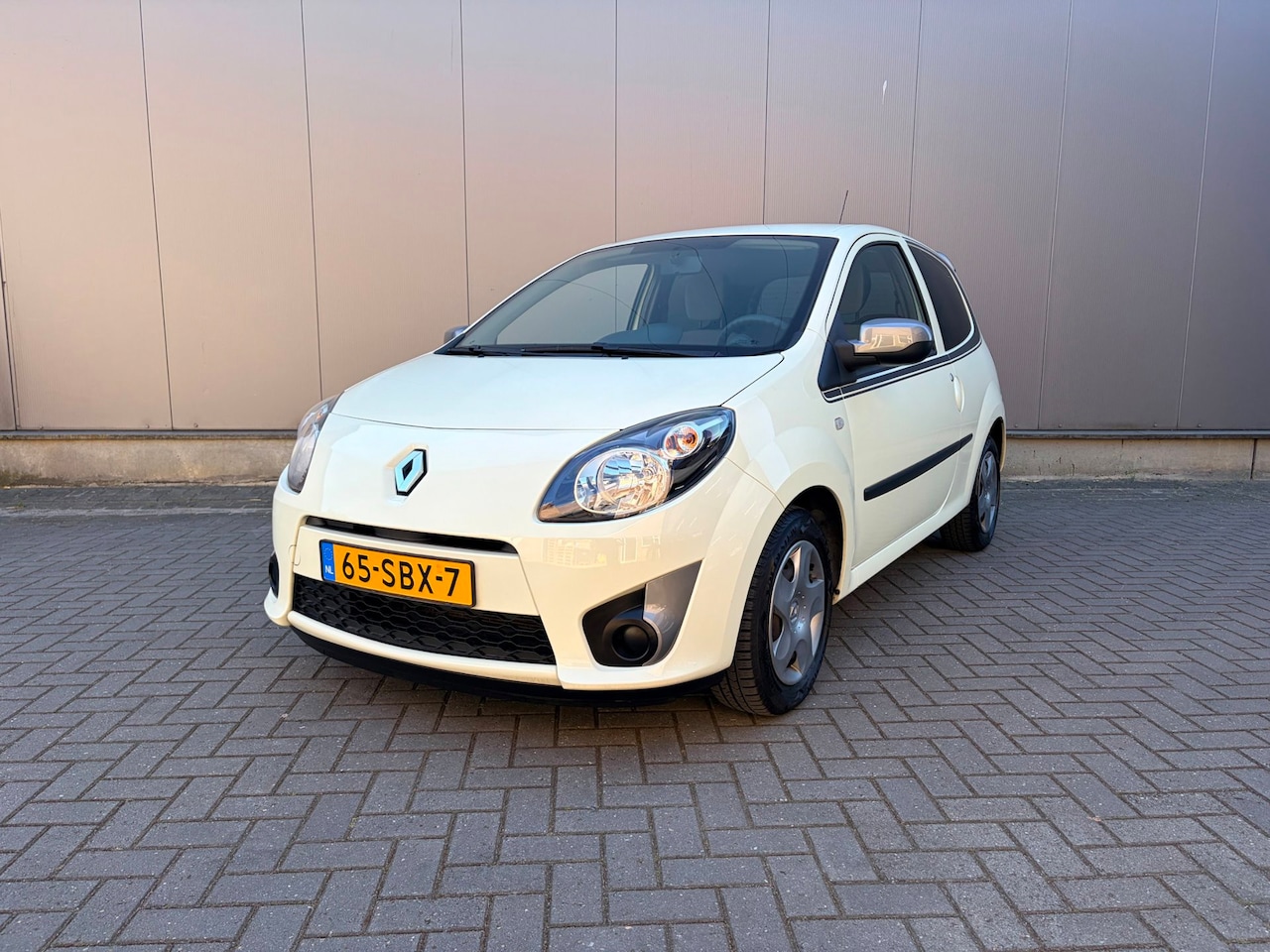 Renault Twingo - 1.2-16V Collection 1.2-16V Collection - AutoWereld.nl