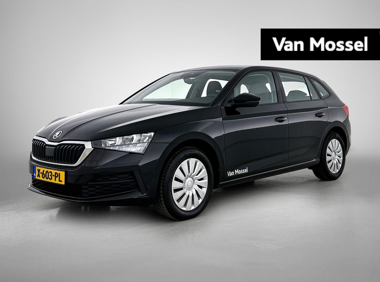 Skoda Scala - 1.0 TSI Active | CRUISE CONTROL | AIRCO | APPLE CARPLAY | LED | RIJSTROOKSENSOR MET CORREC - AutoWereld.nl