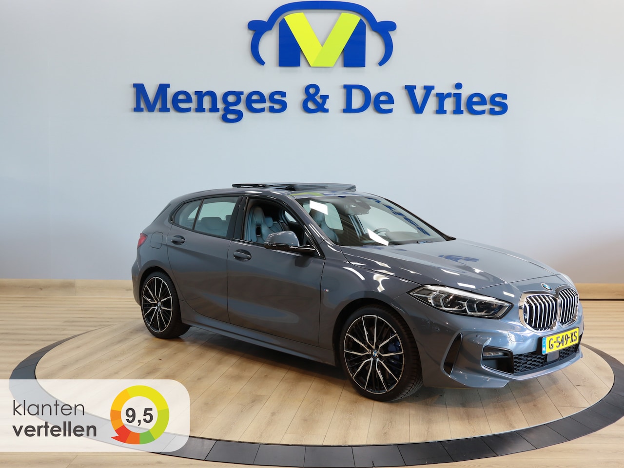 BMW 1-serie - 116d Executive Edition M Sport | Airco ECC | Panorama | Sfeer | Head Up | Camera | Isofix - AutoWereld.nl