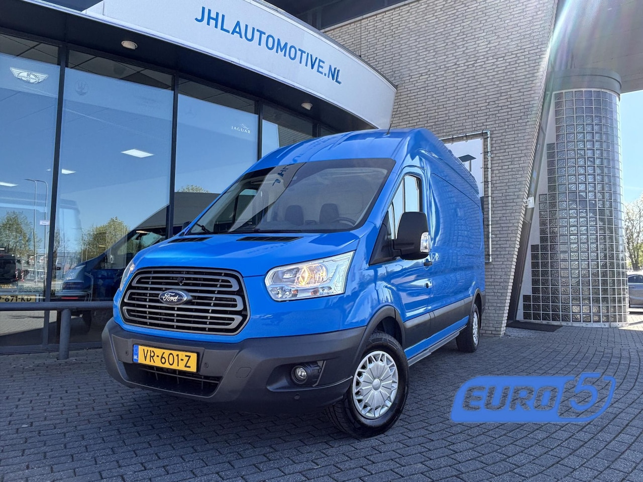 Ford Transit - 350 2.2 TDCI L3H2*A/C*CRUISE*NAVI*HAAK*CAM* - AutoWereld.nl