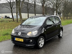 Volkswagen Up! - 1.0 take up*PANODAK*STOELVERWARMING*NEW APK