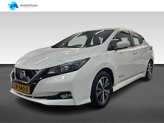 Nissan LEAF - Electric 40kWh ACENTA NAVI CAMERA ECC NAP | Climate control | Connect EV navigatiesysteem