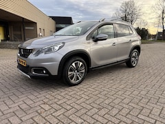 Peugeot 2008 - 1.2 PureTech GT-Line Automaat [ Fm navi, camera, panodak, h-leer, cruise, lmv ]