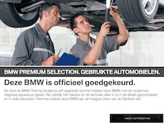 BMW X3 - 30e xDrive M-Sport | Panorama | Harman Kardon | Trekhaak | Driving Assistant Plus | Elektr
