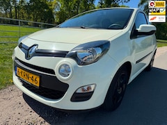 Renault Twingo - 1.2 16V Collection met airco en trekhaak