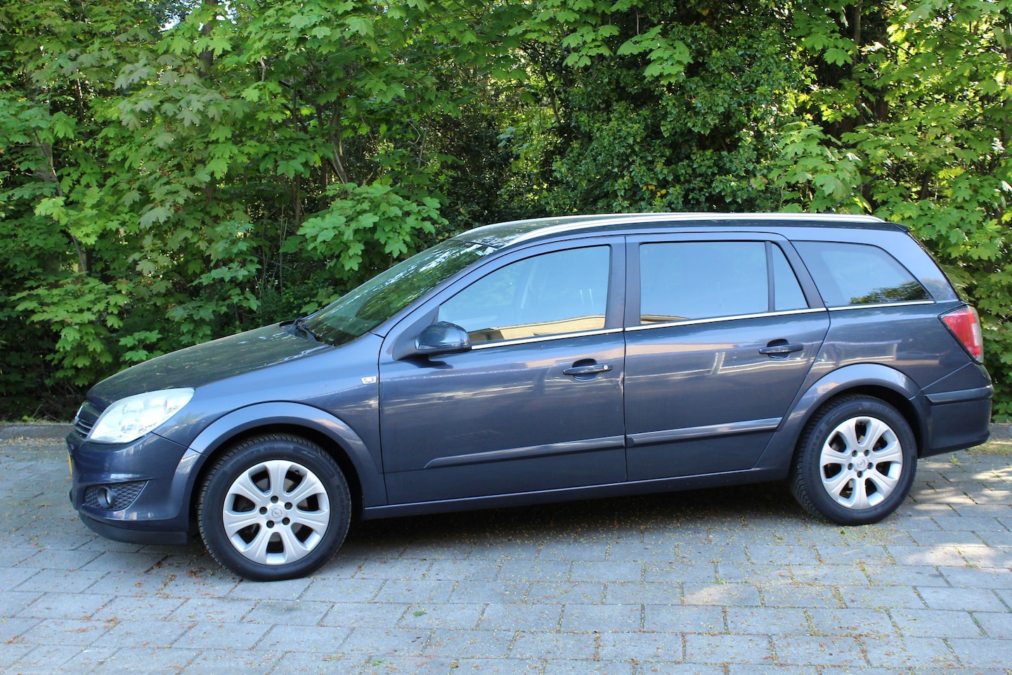 Opel Astra Wagon - Nog een keurige auto APK nieuw! 1.6 Temptation - AutoWereld.nl